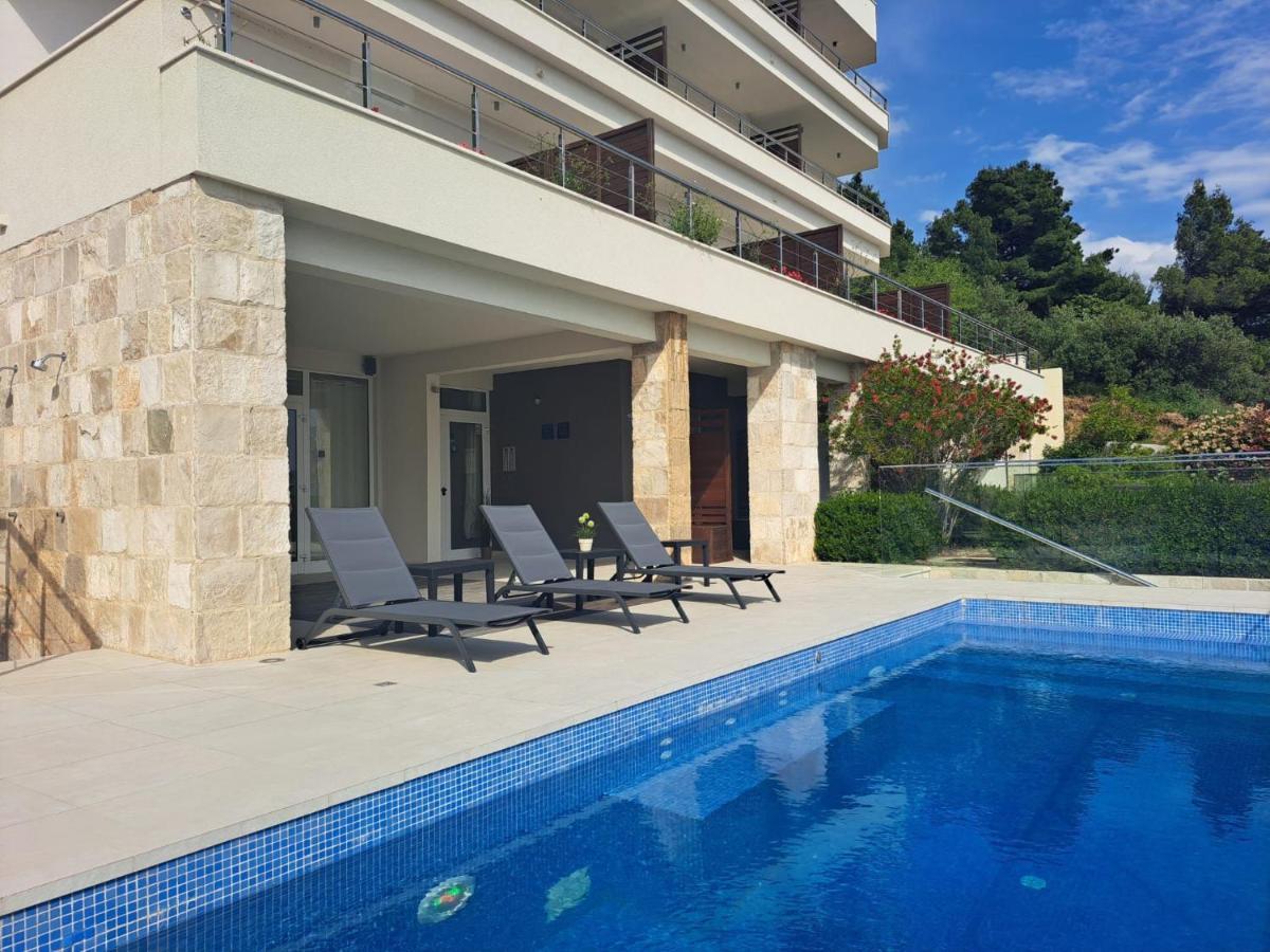 Villa Jolara With Heated Pool ミミツェ エクステリア 写真